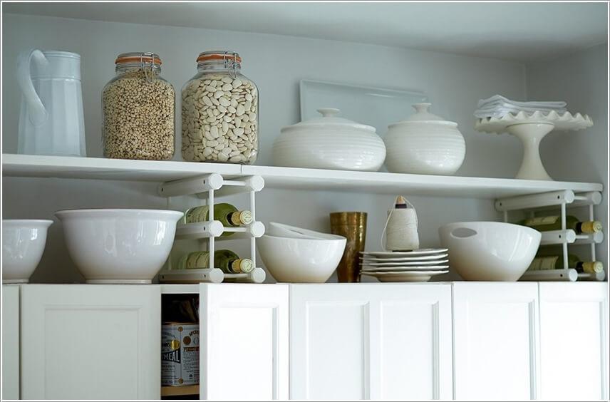 10 способов использования пространства над кухонными шкафами 6 | Дока-Мастер