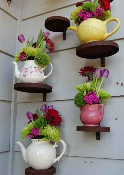 Чудесные цветочные горшки из старых чайников 8 | Дока-Мастер