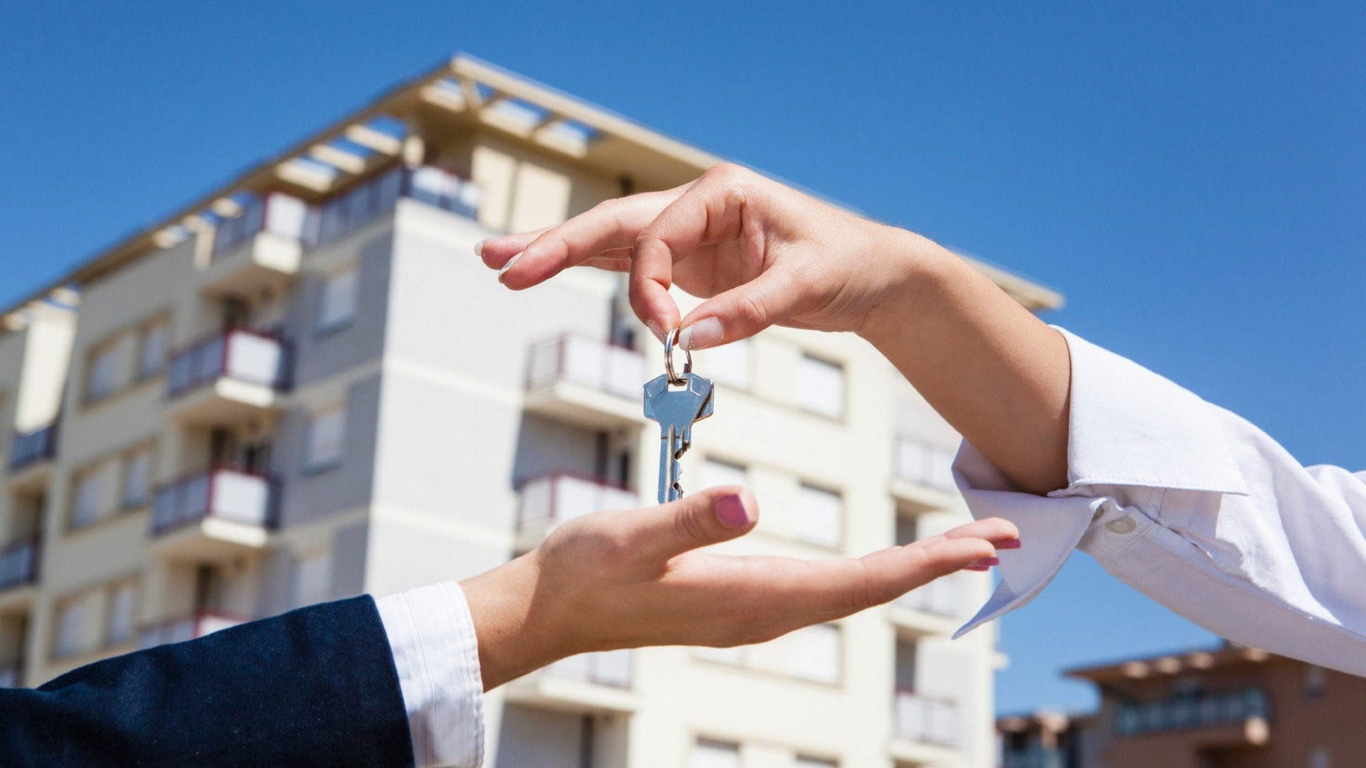 Покупка квартиры через агентство недвижимости: все, что вам нужно знать